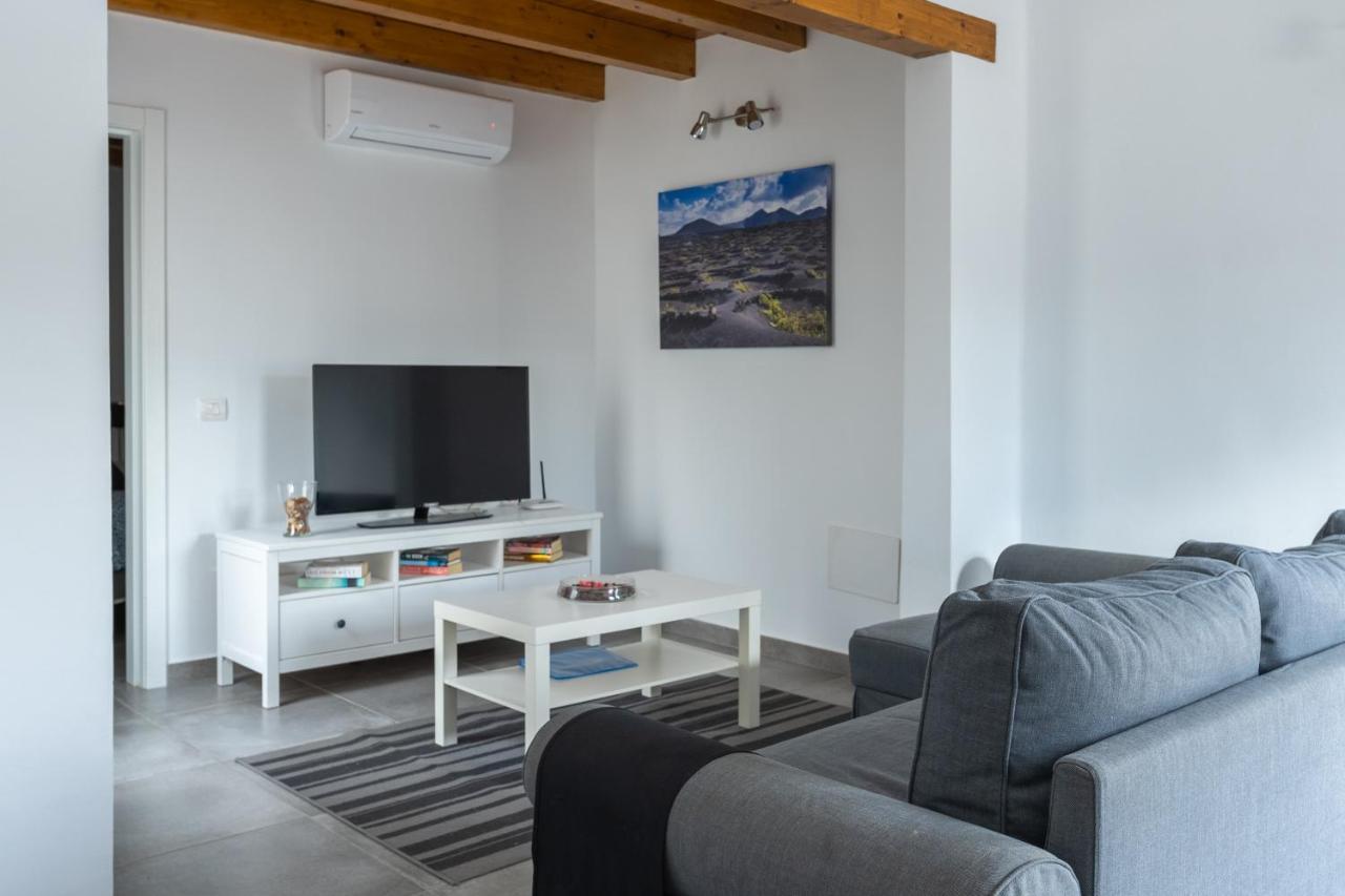 קוסטה טגוויסה Luxury Casa Playa Roca Bord De Mer מראה חיצוני תמונה
