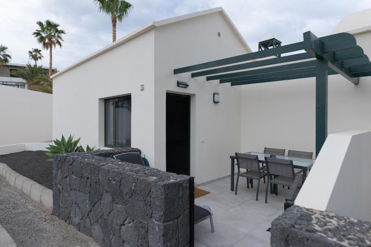 קוסטה טגוויסה Luxury Casa Playa Roca Bord De Mer מראה חיצוני תמונה