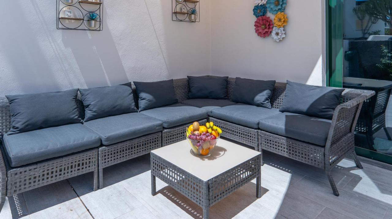 קוסטה טגוויסה Luxury Casa Playa Roca Bord De Mer מראה חיצוני תמונה