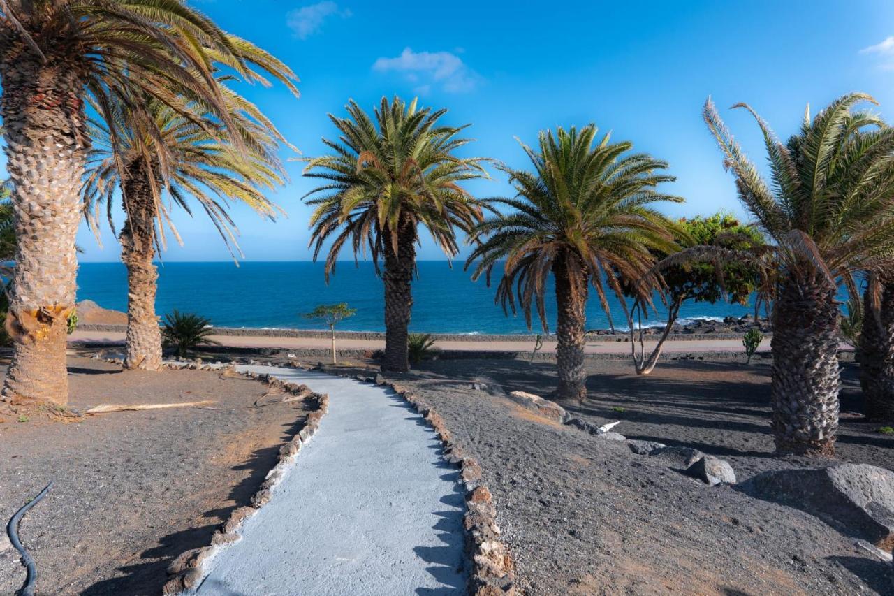 קוסטה טגוויסה Luxury Casa Playa Roca Bord De Mer מראה חיצוני תמונה