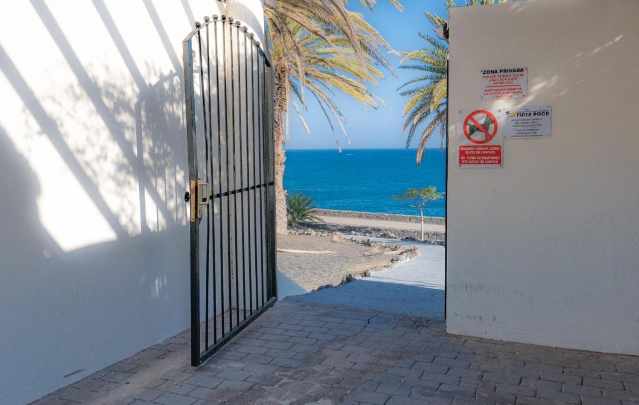 קוסטה טגוויסה Luxury Casa Playa Roca Bord De Mer מראה חיצוני תמונה