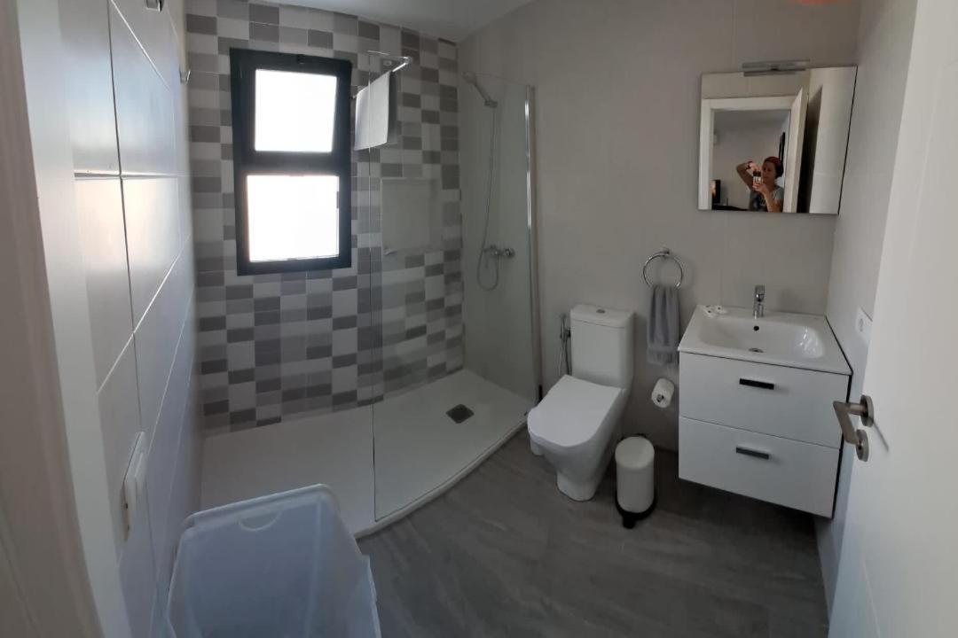 קוסטה טגוויסה Luxury Casa Playa Roca Bord De Mer מראה חיצוני תמונה