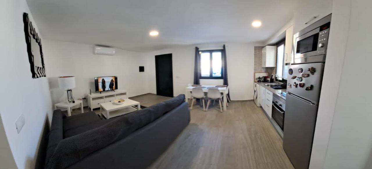 קוסטה טגוויסה Luxury Casa Playa Roca Bord De Mer מראה חיצוני תמונה
