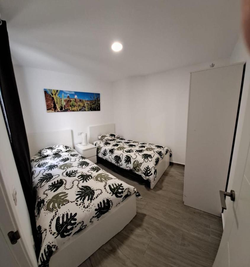 קוסטה טגוויסה Luxury Casa Playa Roca Bord De Mer מראה חיצוני תמונה