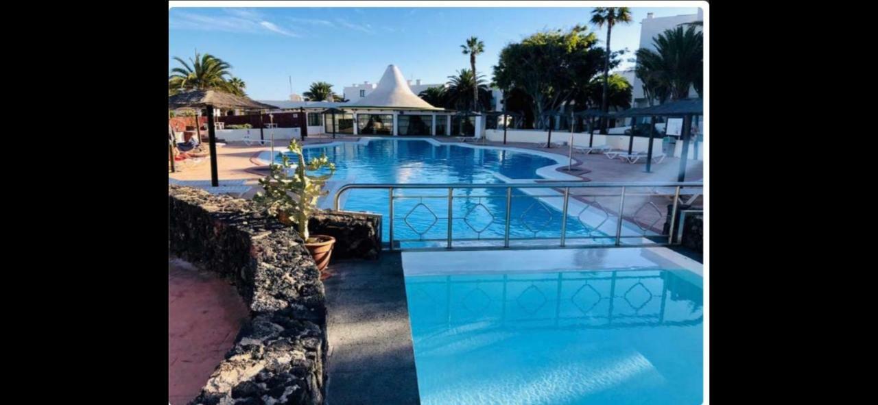 קוסטה טגוויסה Luxury Casa Playa Roca Bord De Mer מראה חיצוני תמונה